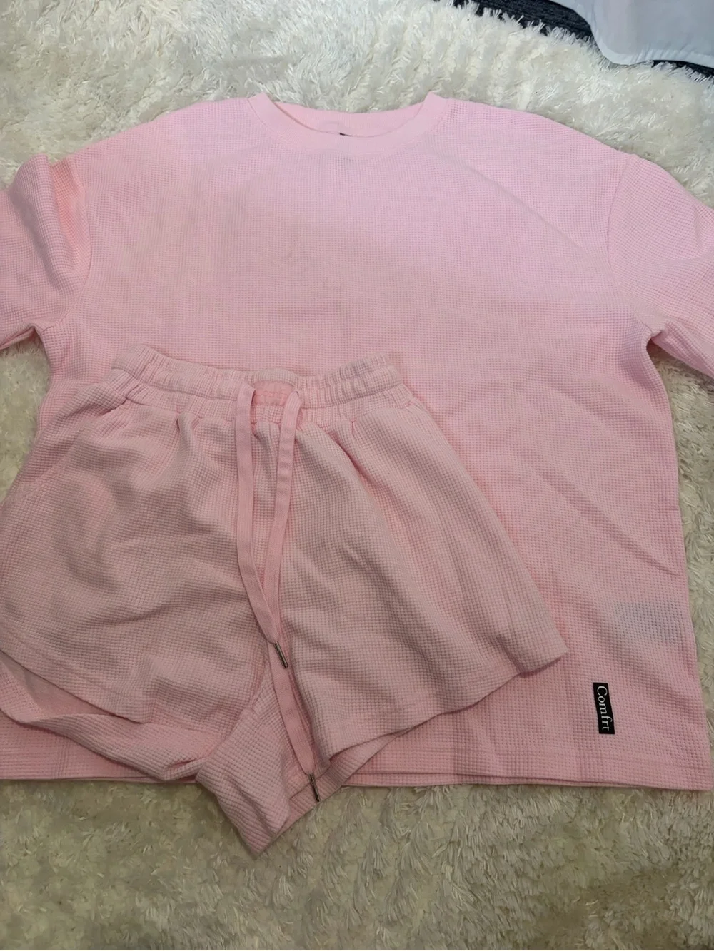 Comfrt Pink Waffle Knit Women’s Shorts set